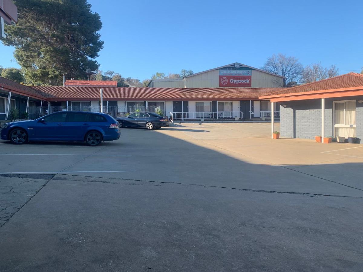 Countryman Motor Inn Cowra Luaran gambar